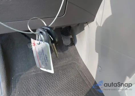 2013 Toyota Sienna Le V6 8 Passenger из США, поврежденный, VIN 5TDKK3DC2DS332338